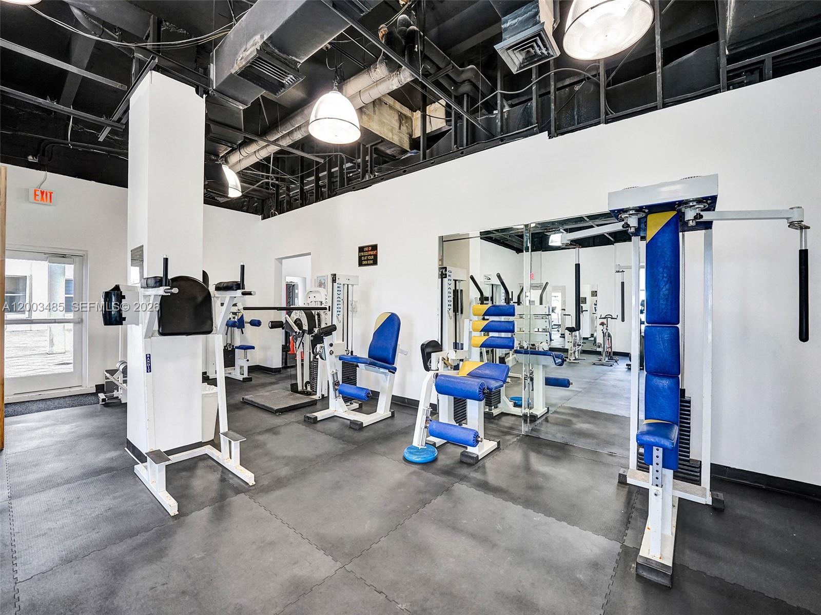 AQUARIUS CONDO - Residential