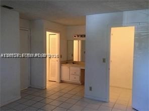 CORAL KEY CONDO - Residential Lease
