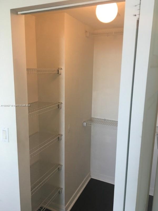 KEYSTONE PARK CONDO - Residential Lease