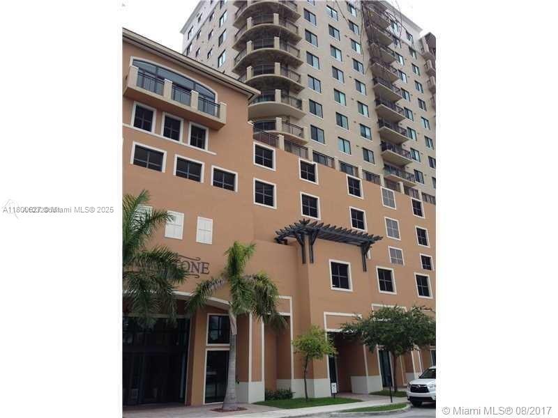 Beautiful and large 742 SF, one-bedroom apartment to rent in a full-service building with an attractive and spacious lobby with a 24/7 concierge/doorman. Easy access to Miami Airport, Downtown Coral Gables, Downtown Miami, and all major highways. The unit has a balcony and nice view, laminated floors, stainless steel appliances, granite counter tops, washer/dryer inside the unit, a large walk-in-closet, a pool, a gym, and one covered assigned parking.