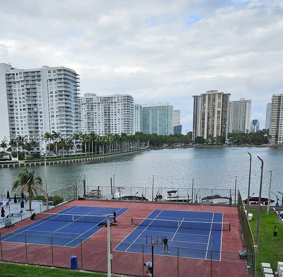 COMMODORE PLAZA CONDO - Residential Lease