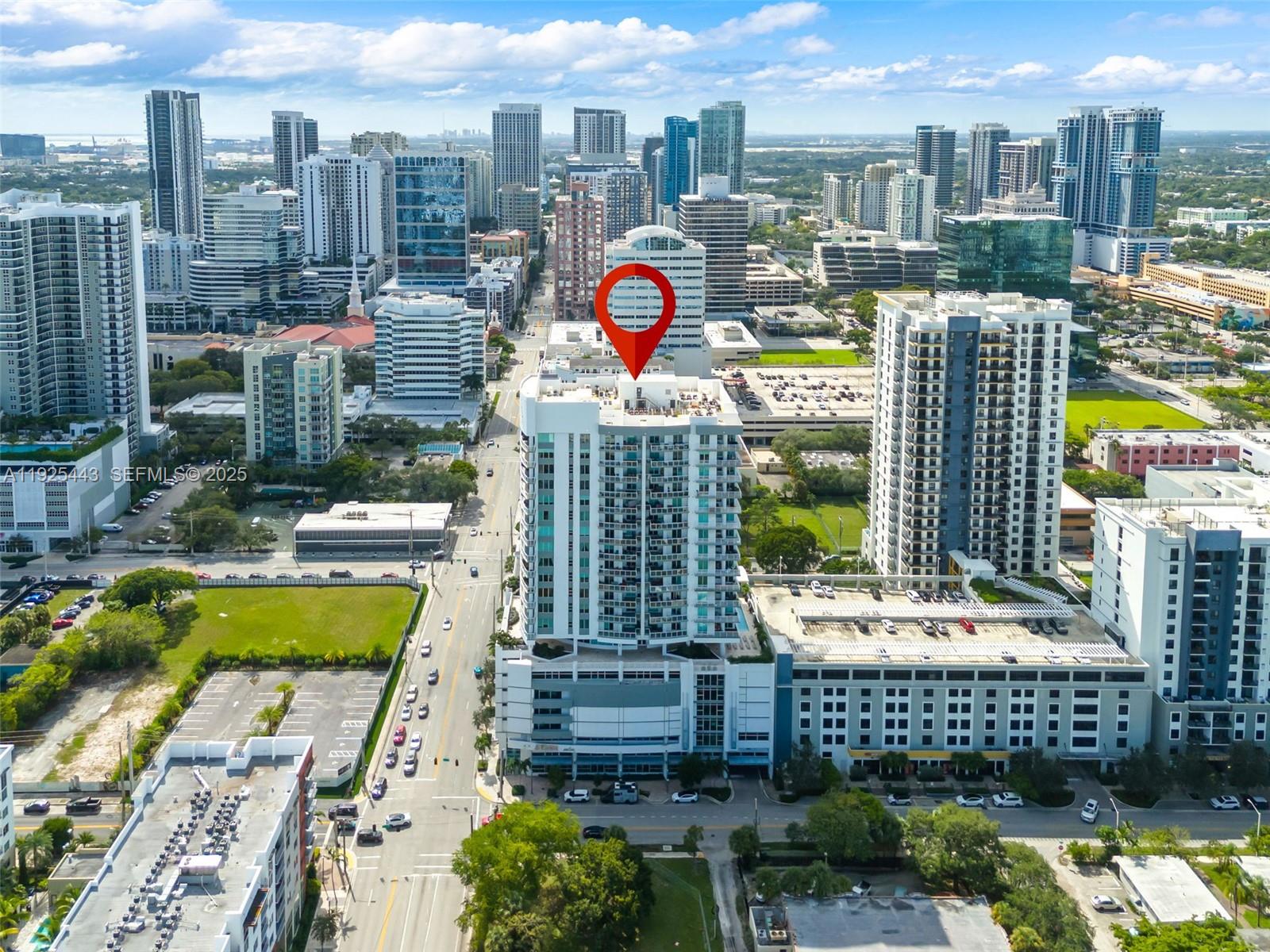 STRADA 315 CONDO - Residential
