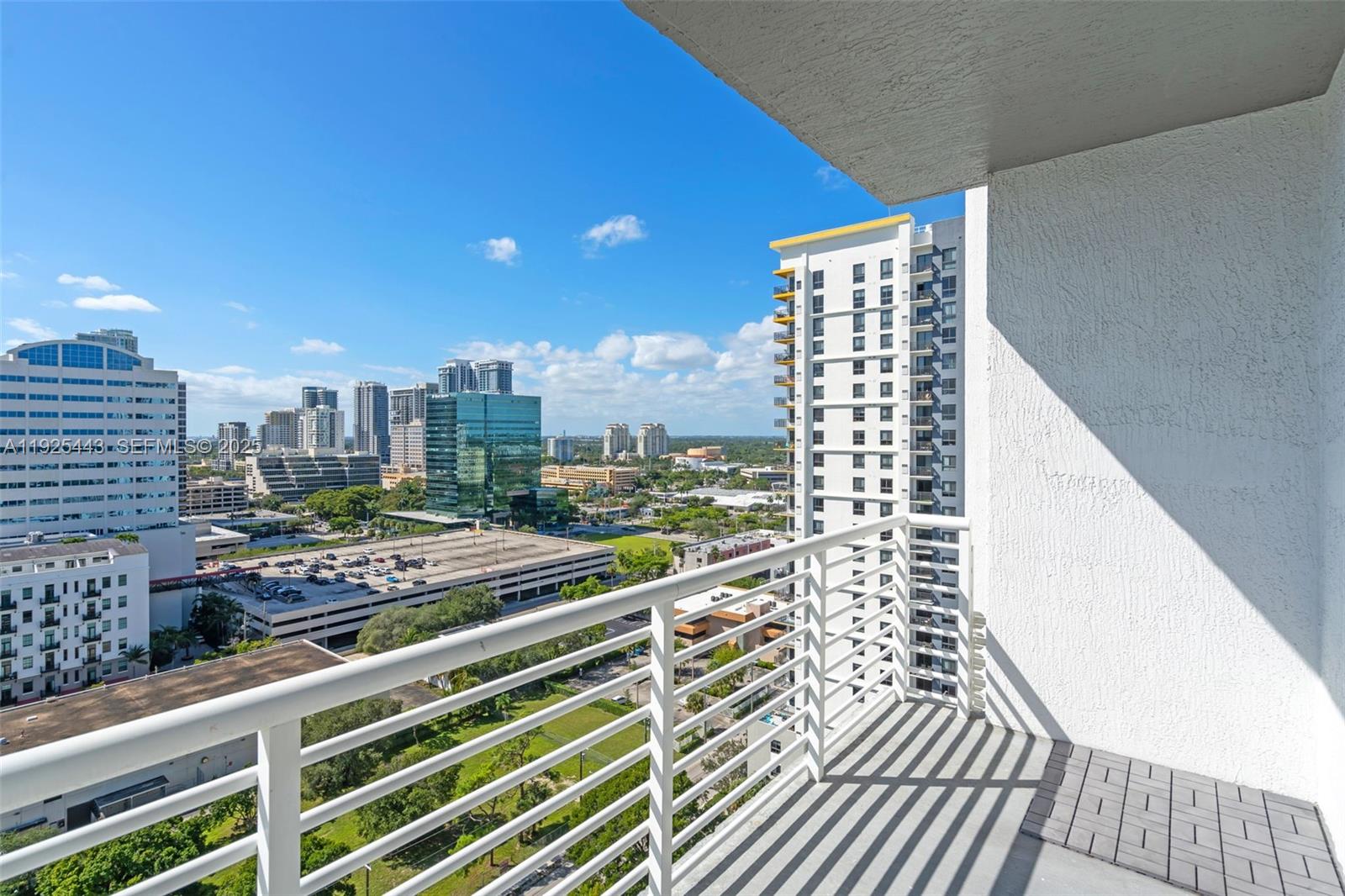 STRADA 315 CONDO - Residential