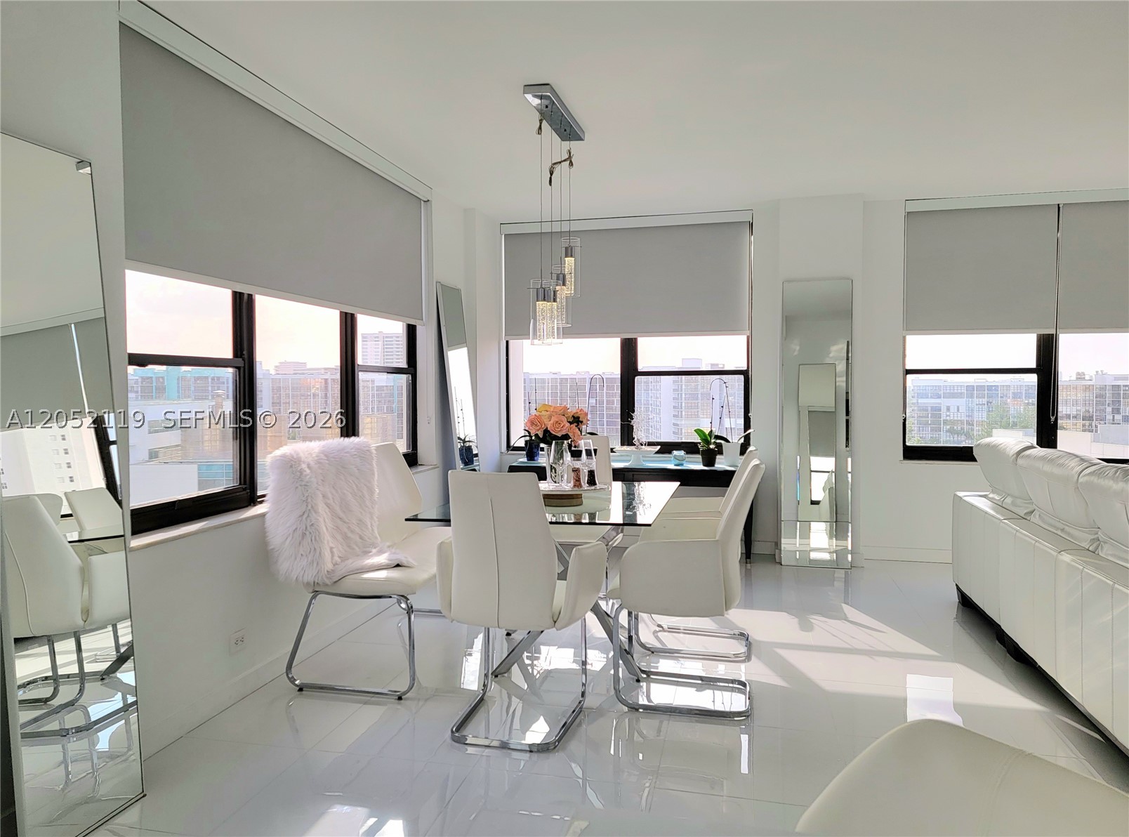 ALEXANDER TOWERS CONDO - Residential
