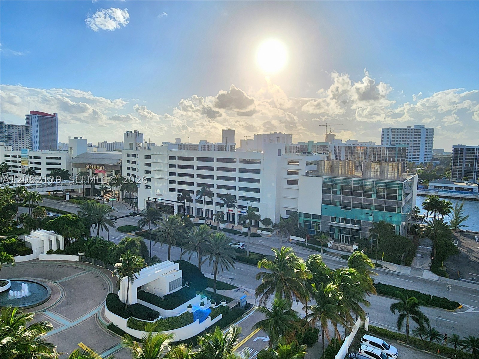 ALEXANDER TOWERS CONDO - Residential