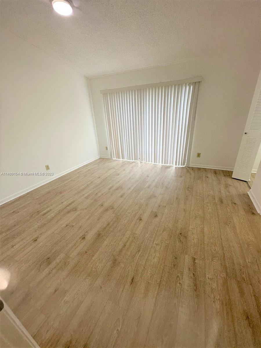 THE FAIRWAYS OF SUNRISE - Residential Lease