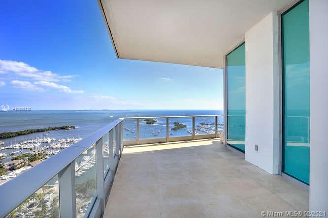 GROVENOR HOUSE CONDO - Residential