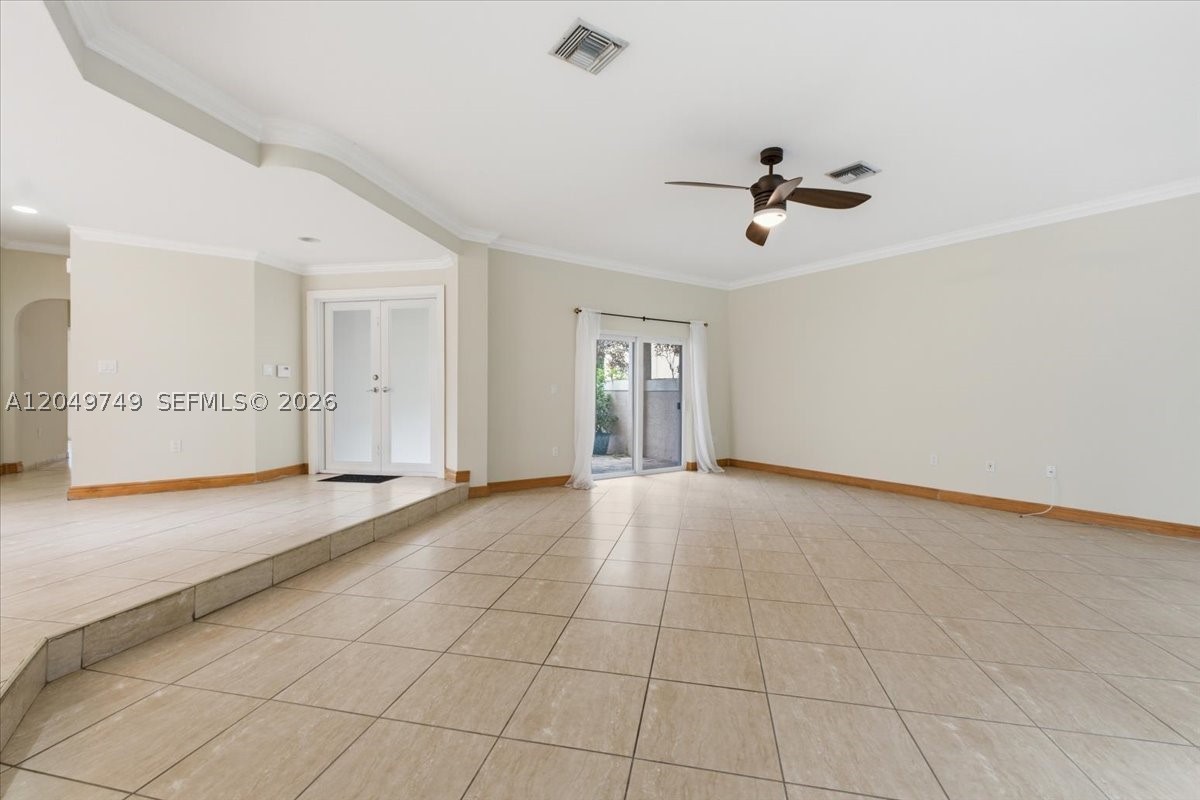 DORAL DUNES - Residential Lease