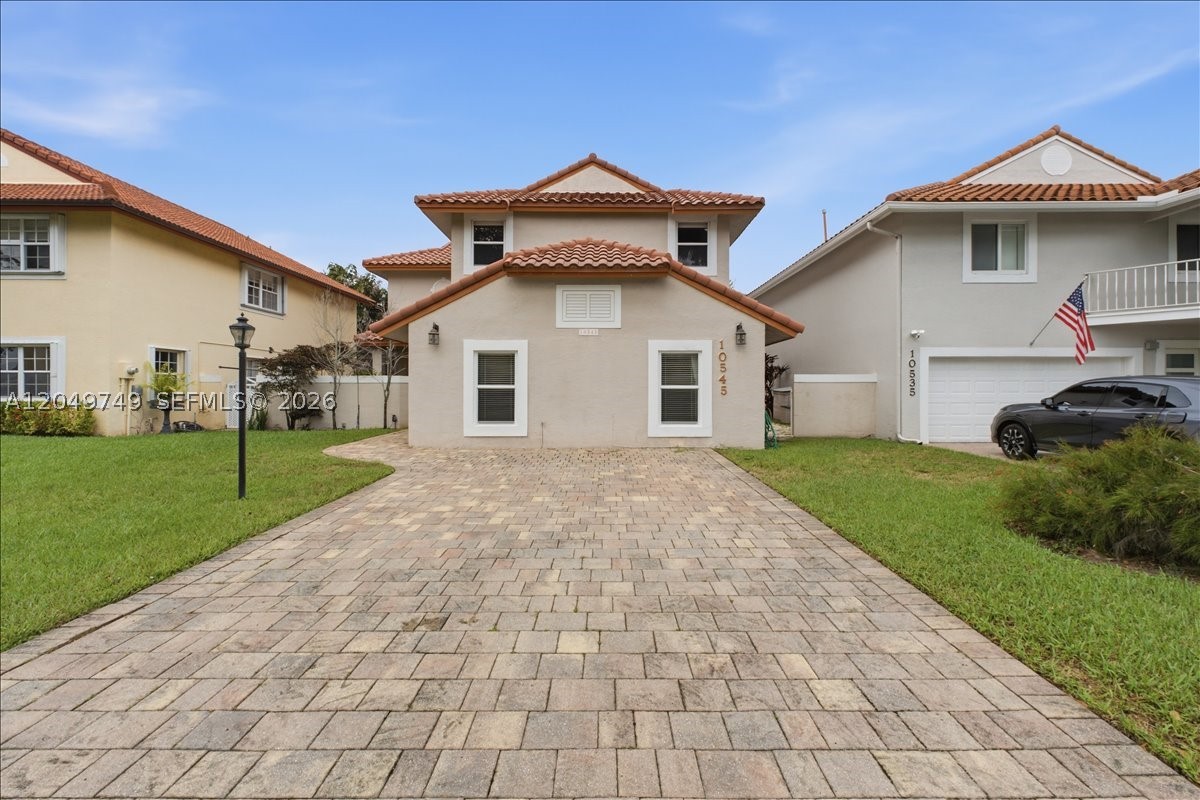 DORAL DUNES - Residential Lease
