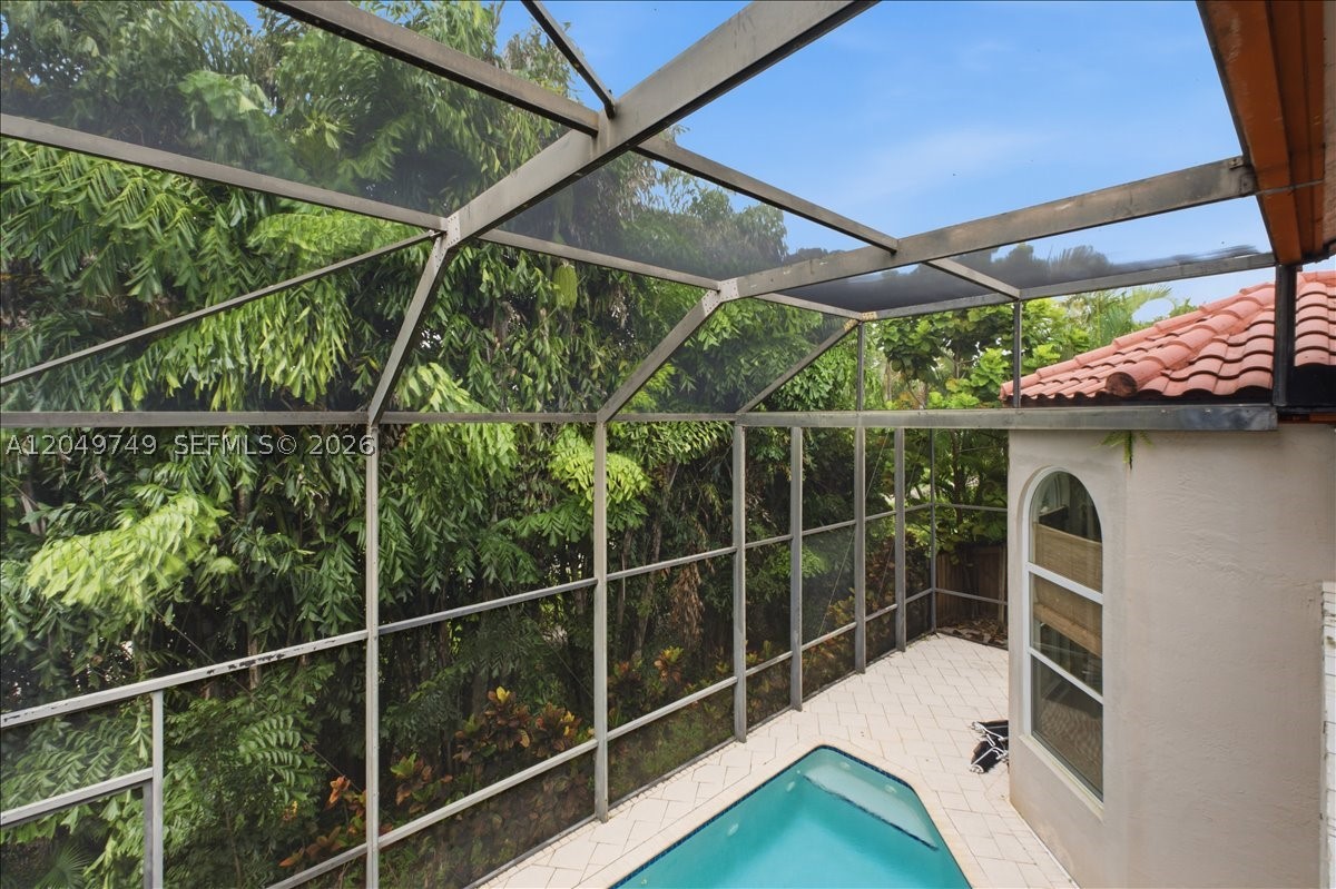DORAL DUNES - Residential Lease