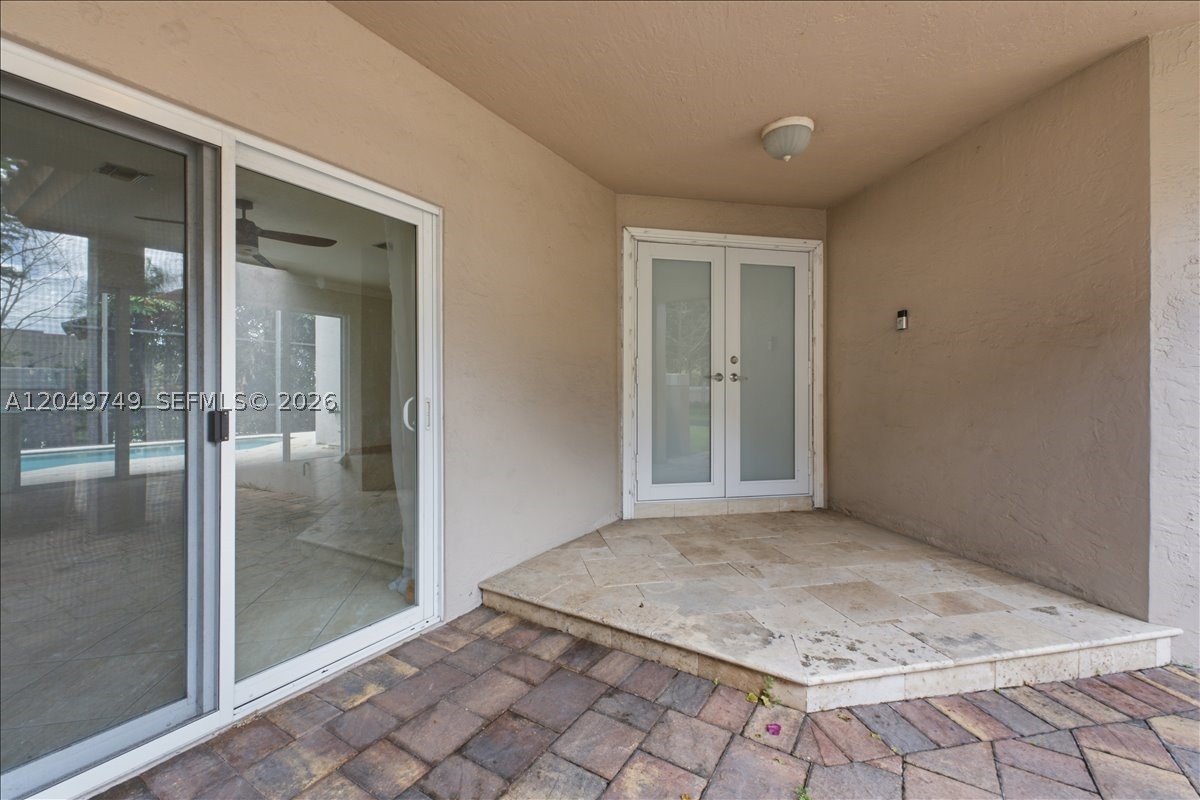 DORAL DUNES - Residential Lease