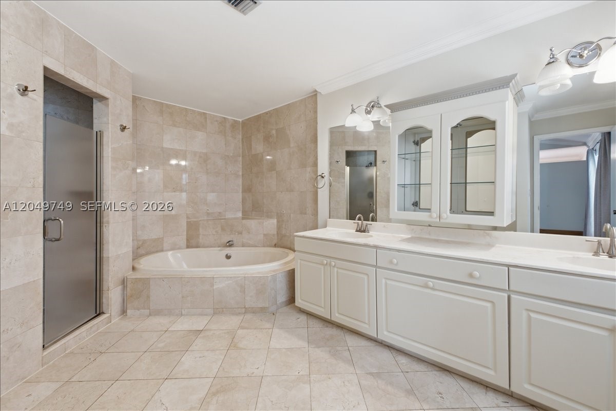 DORAL DUNES - Residential Lease