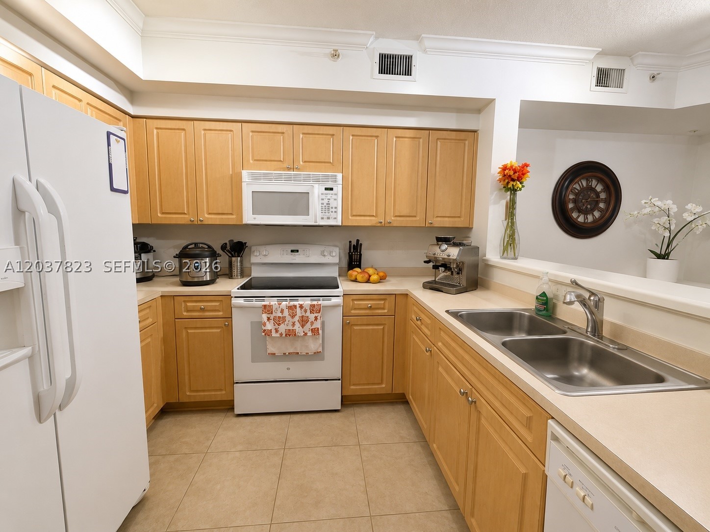GABLES COURT CONDO - Residential Lease