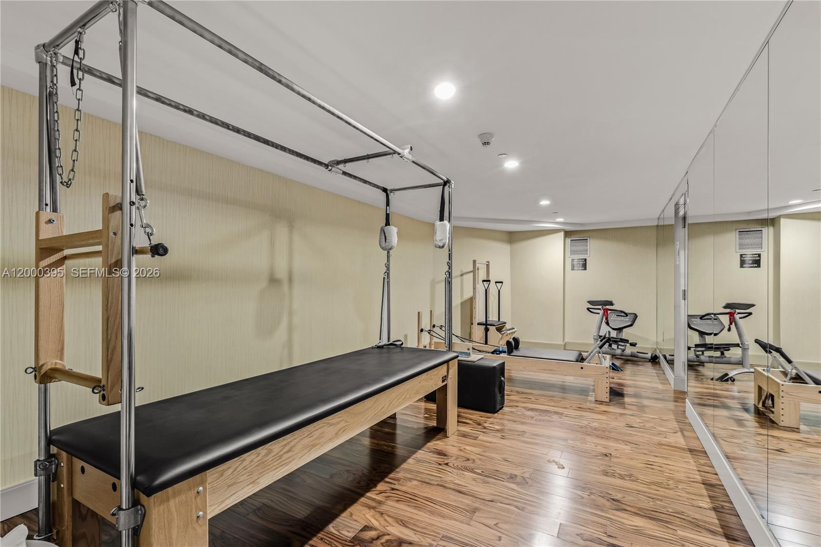 50 BISCAYNE CONDO - Residential