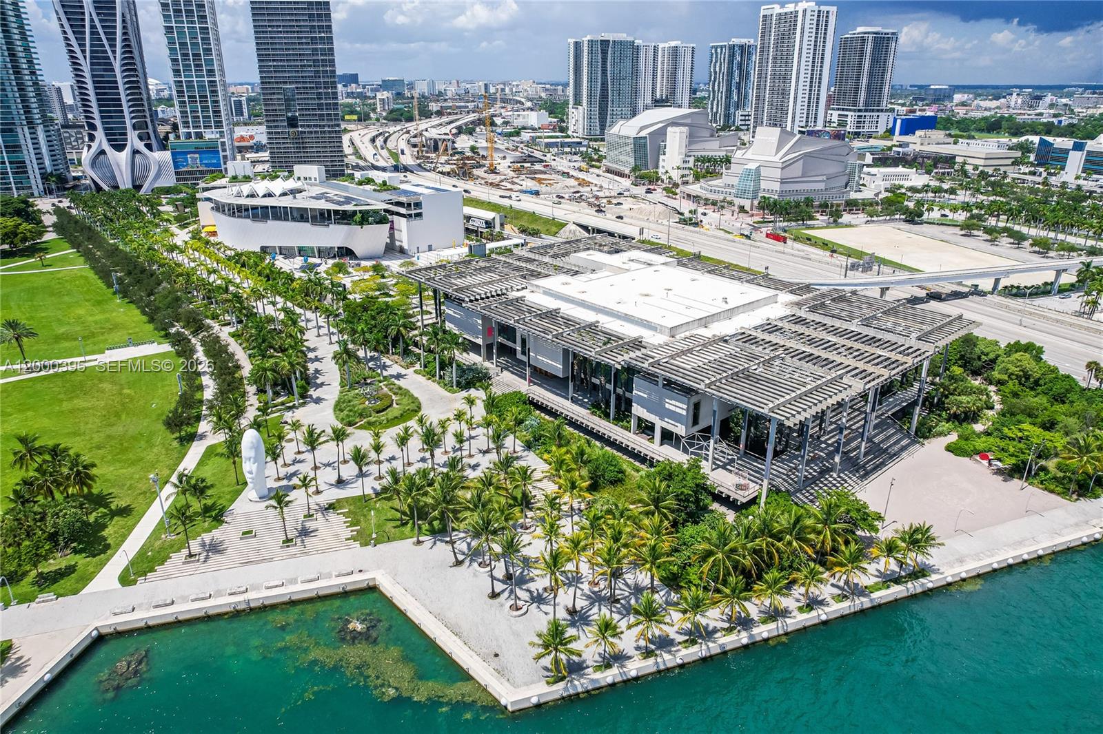 50 BISCAYNE CONDO - Residential