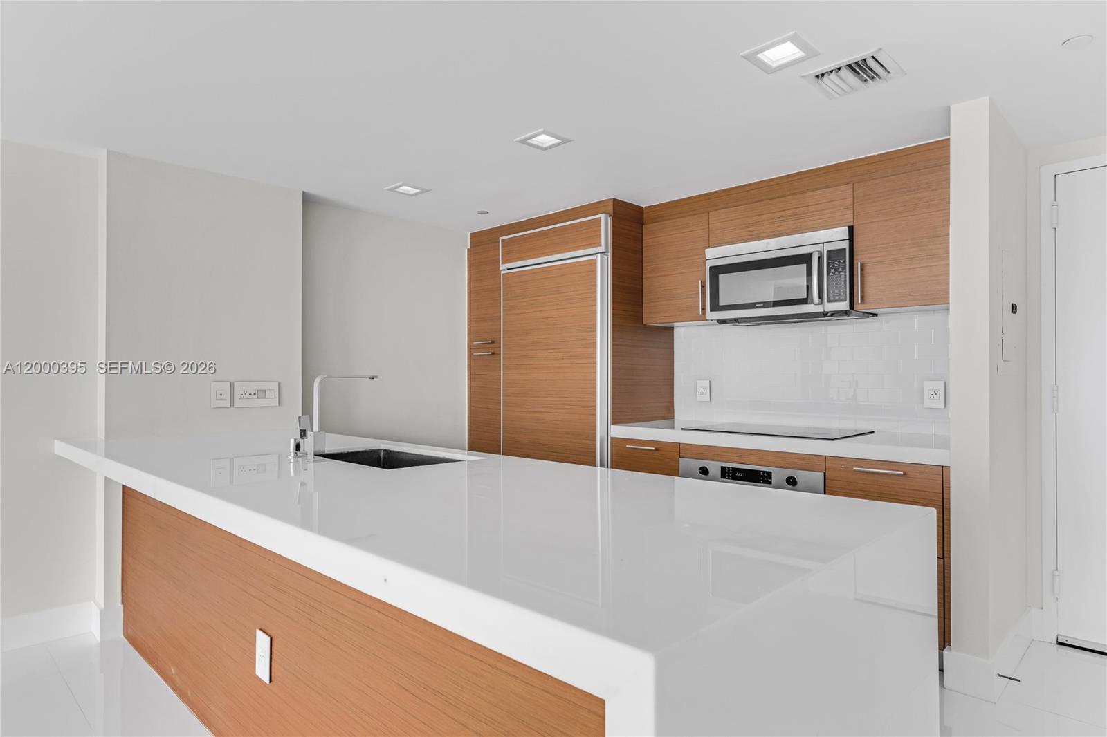 50 BISCAYNE CONDO - Residential
