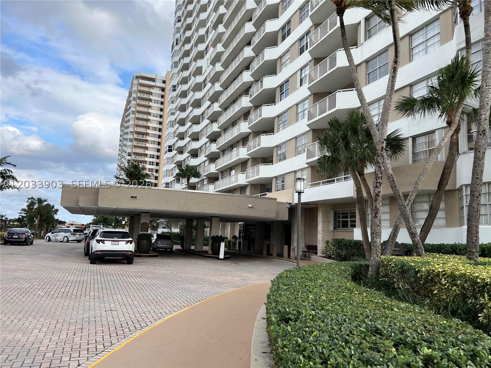 HEMISPHERES CONDO - Residential