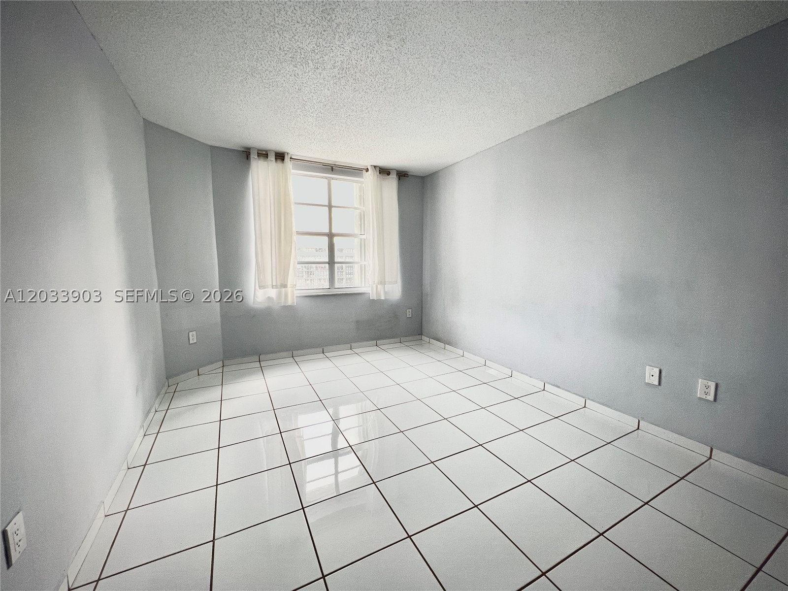 HEMISPHERES CONDO - Residential