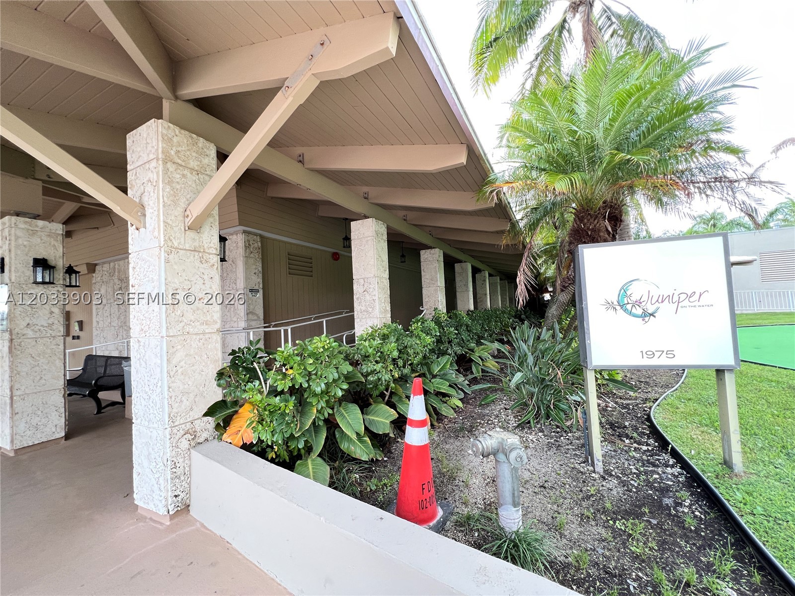 HEMISPHERES CONDO - Residential