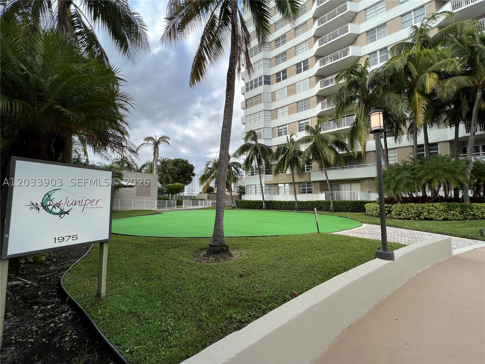 HEMISPHERES CONDO - Residential