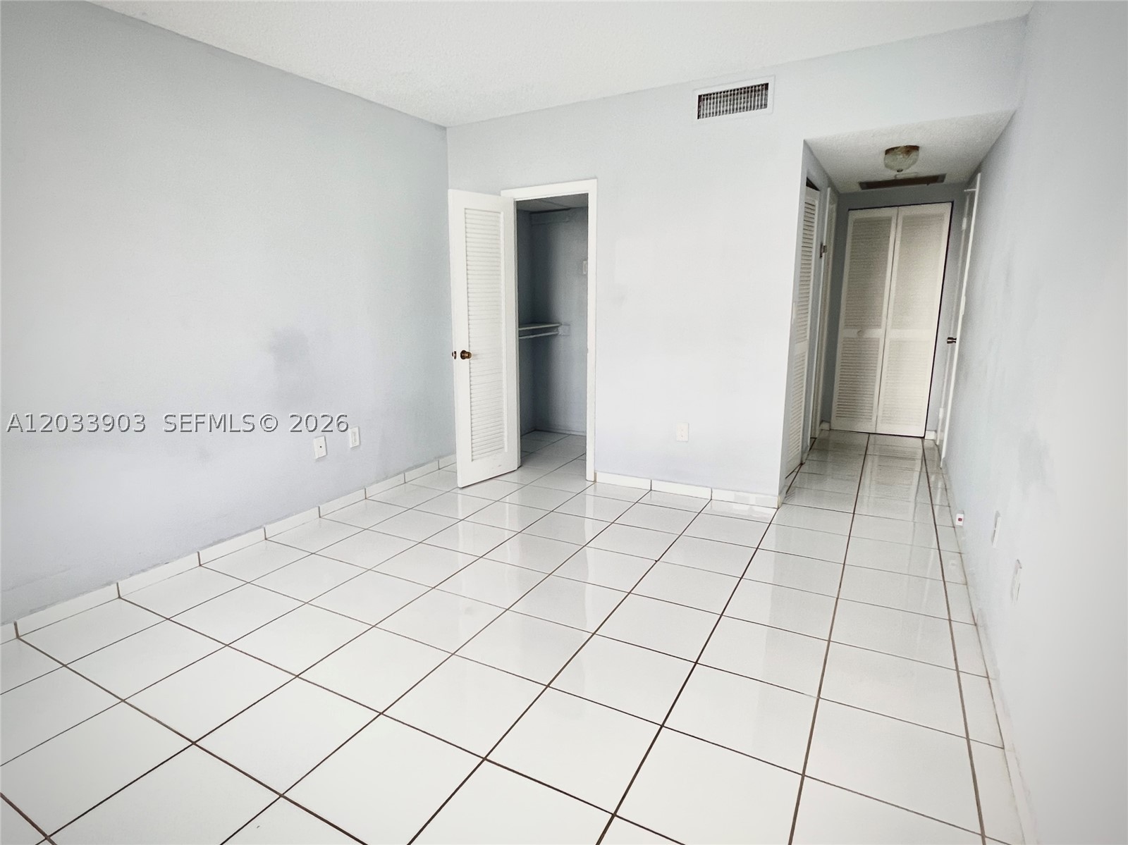 HEMISPHERES CONDO - Residential