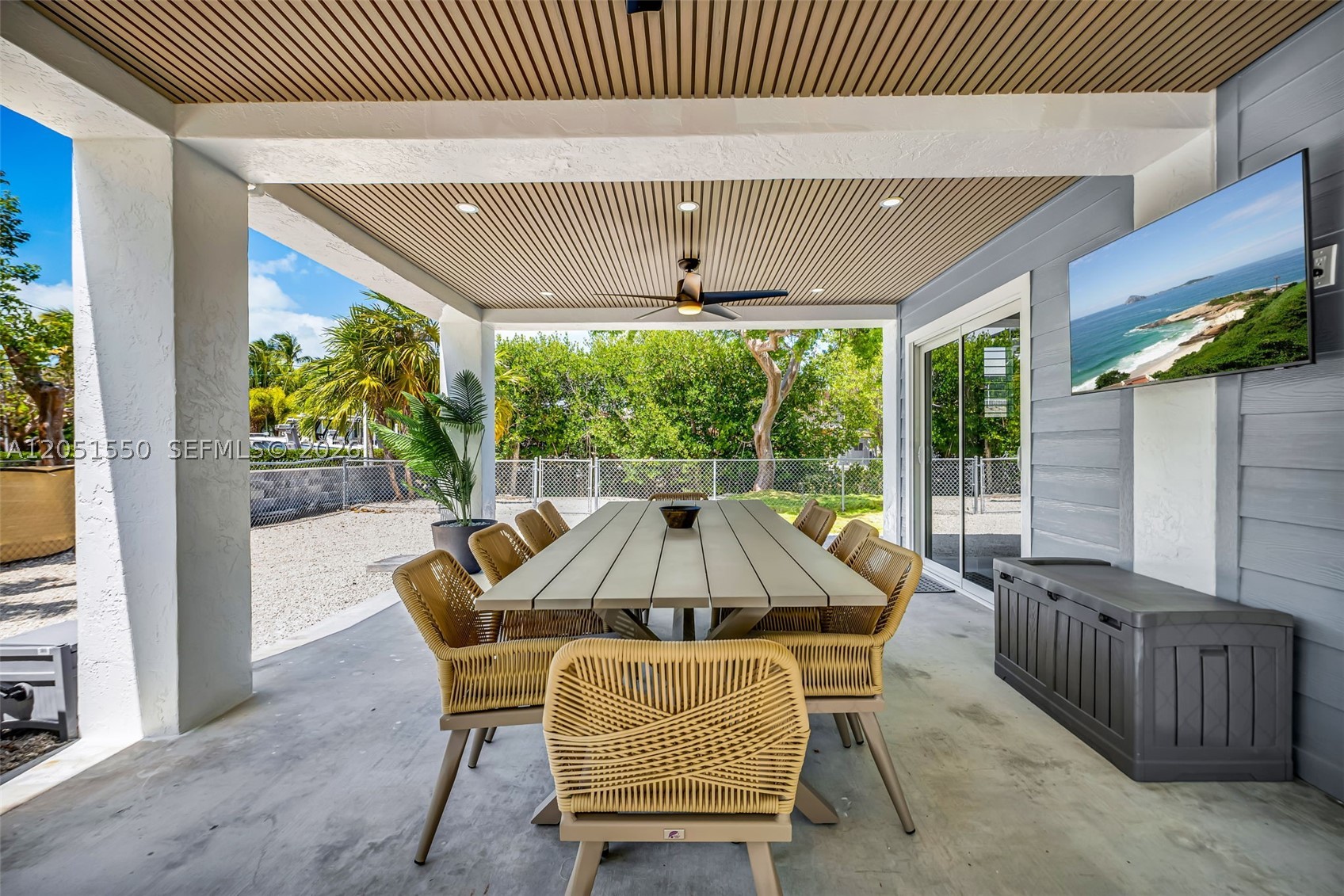 WHITE MARLIN BEACH SEC 1 - Residential Lease