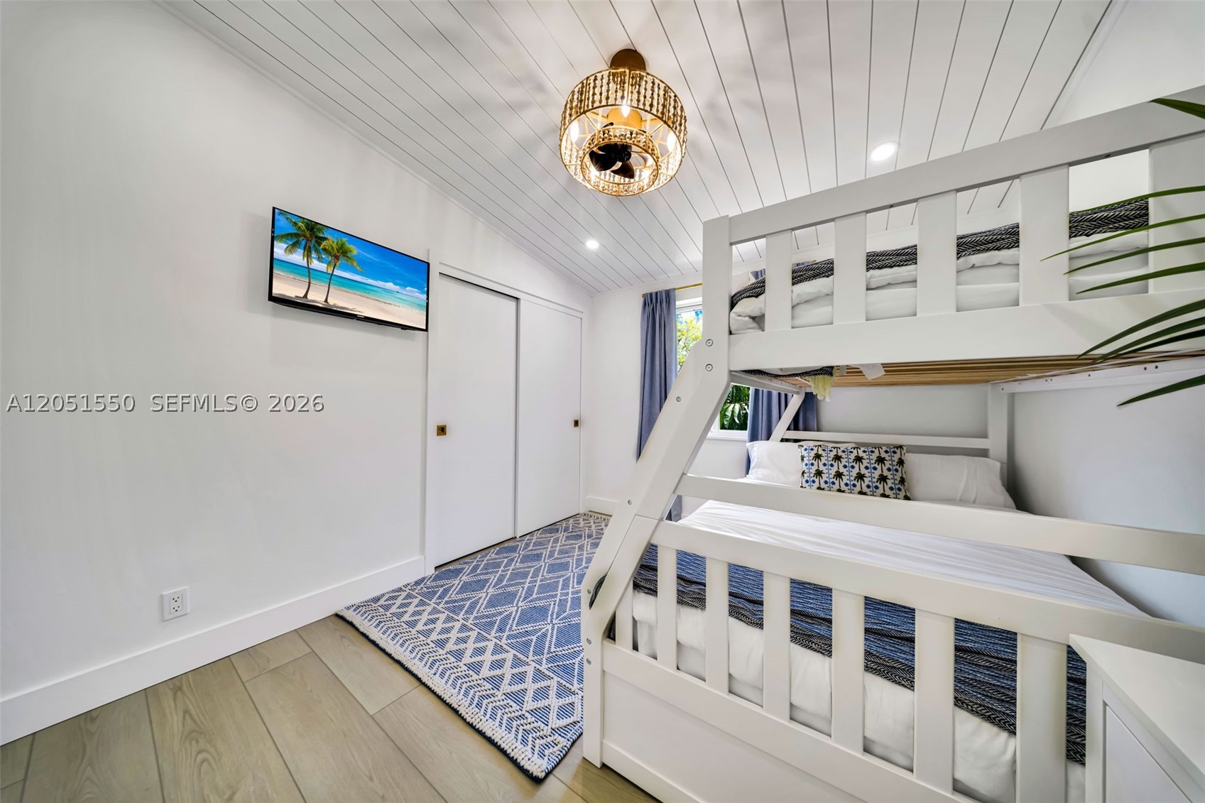 WHITE MARLIN BEACH SEC 1 - Residential Lease