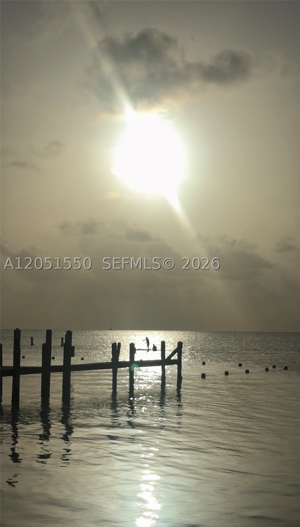 WHITE MARLIN BEACH SEC 1 - Residential Lease