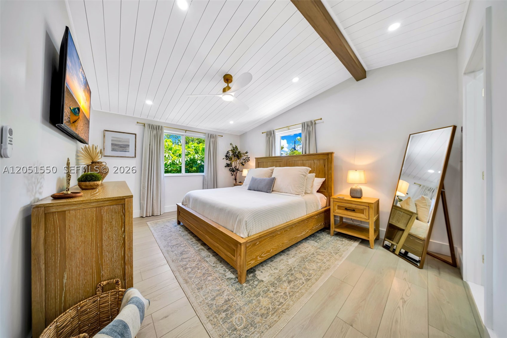WHITE MARLIN BEACH SEC 1 - Residential Lease
