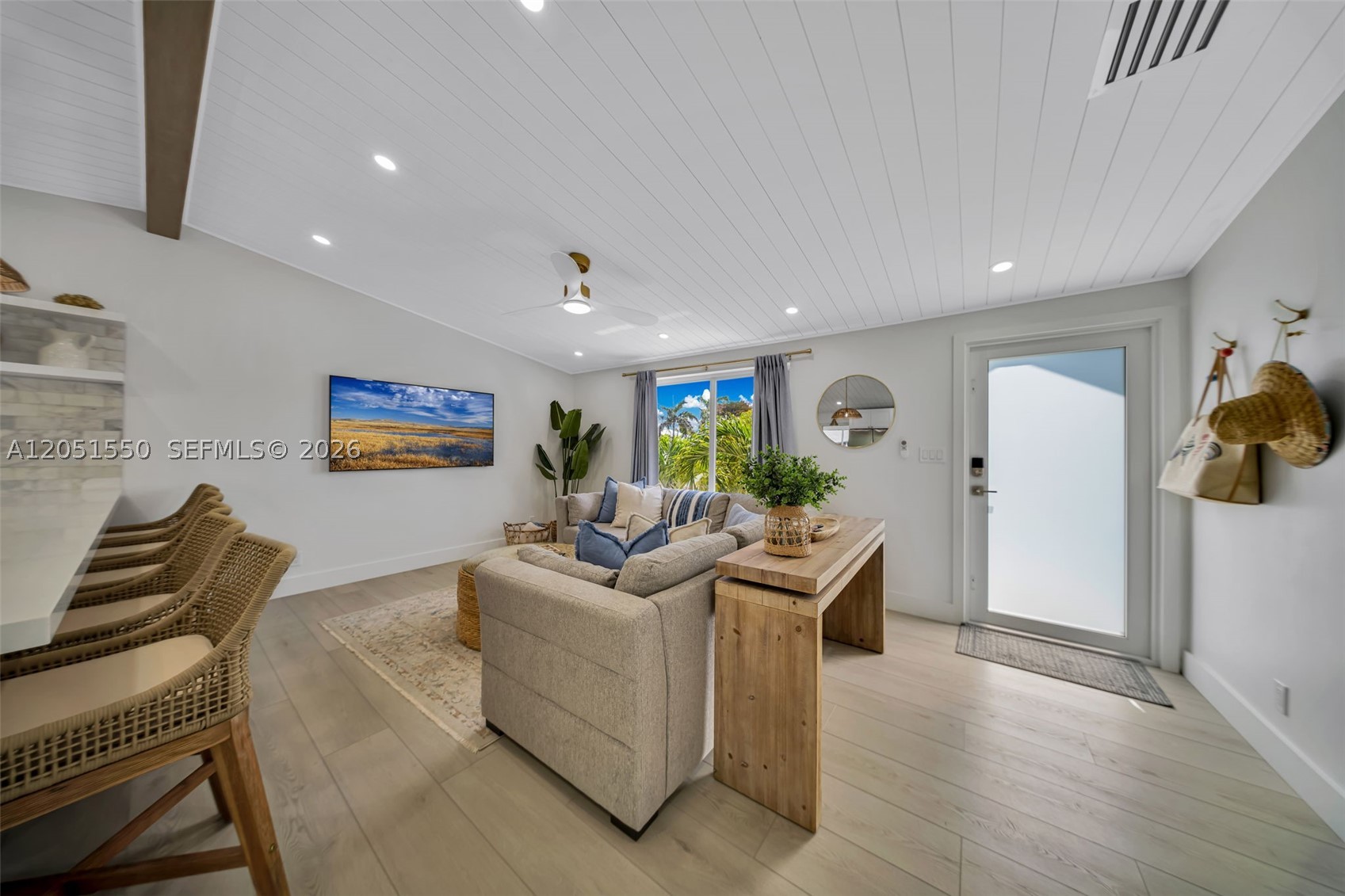 WHITE MARLIN BEACH SEC 1 - Residential Lease