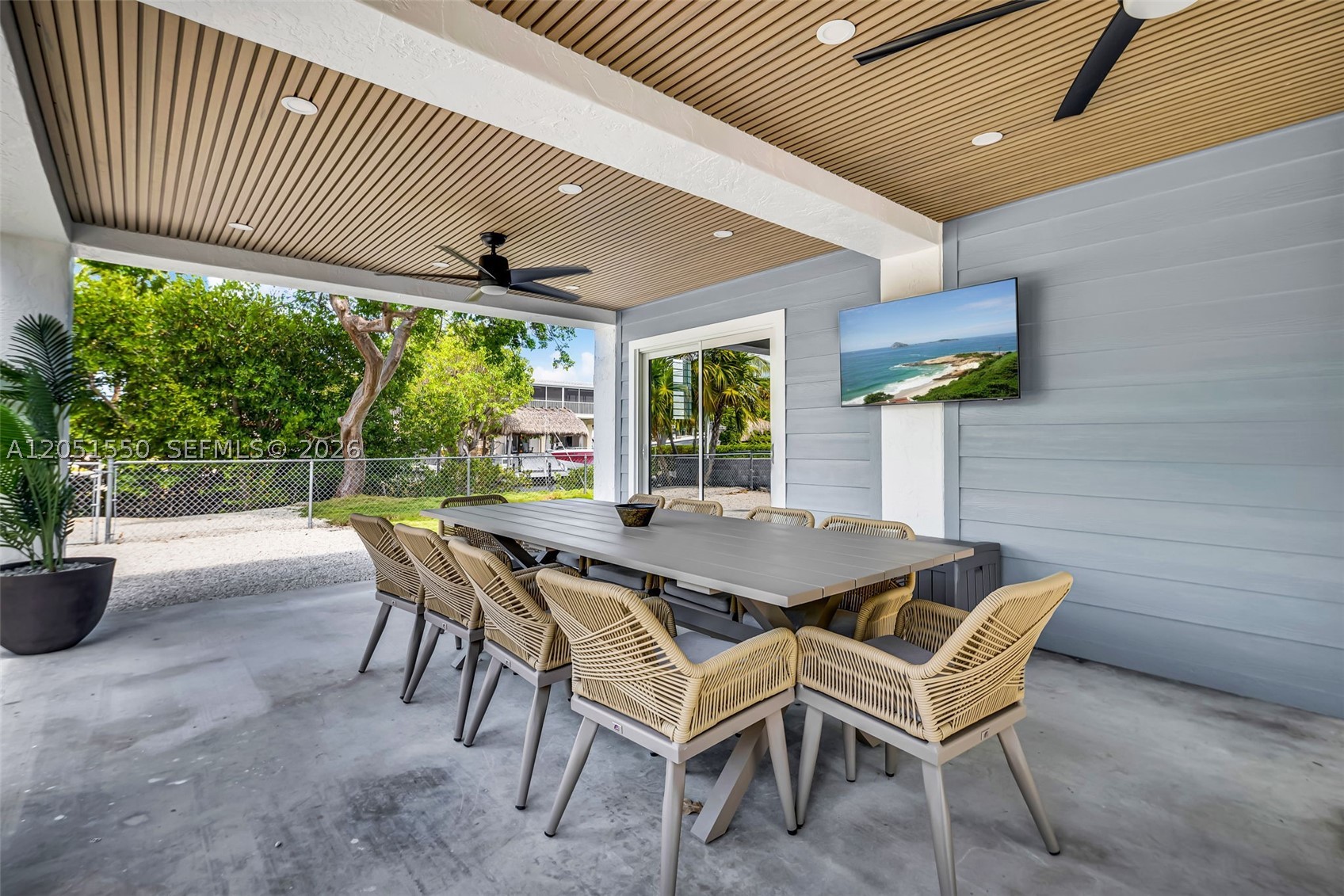 WHITE MARLIN BEACH SEC 1 - Residential Lease