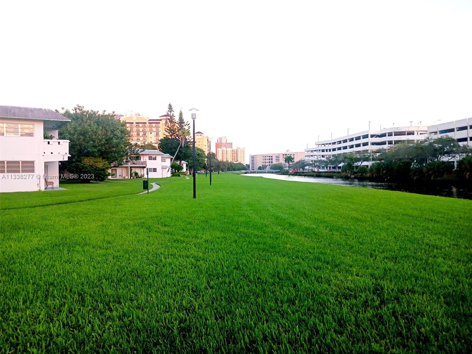 VILLAGE AT DADELAND CONDO - Residential