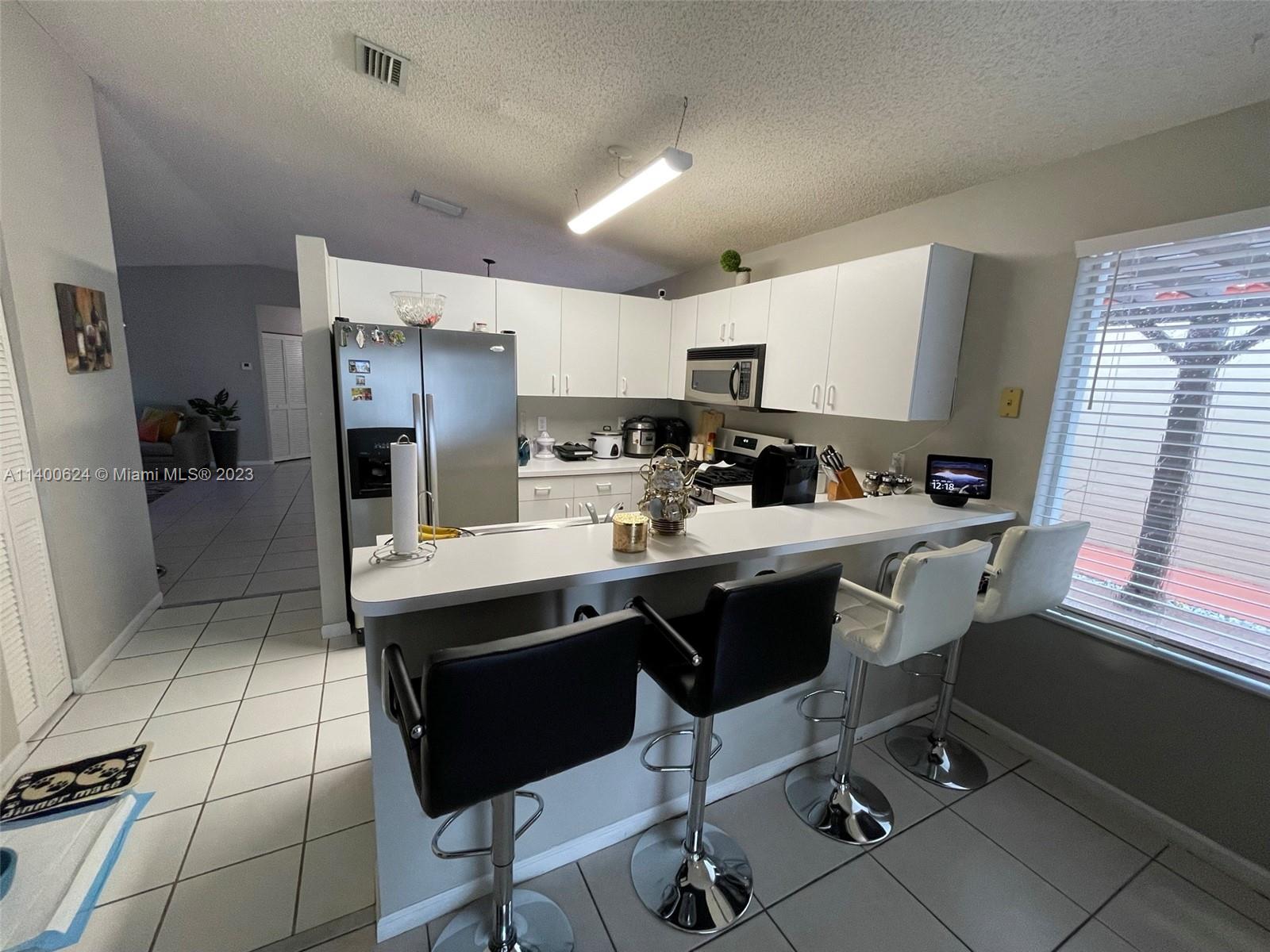 WEITZER SERENA LAKES WEST - Residential