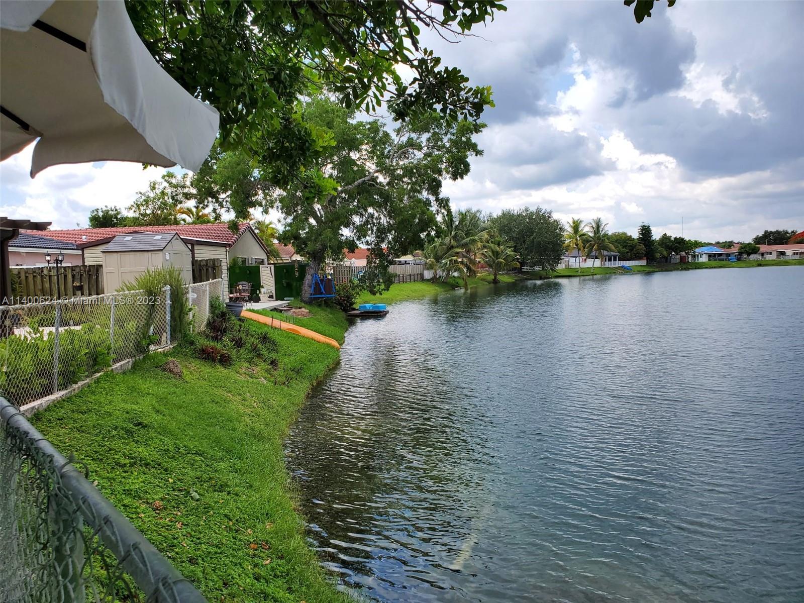 WEITZER SERENA LAKES WEST - Residential