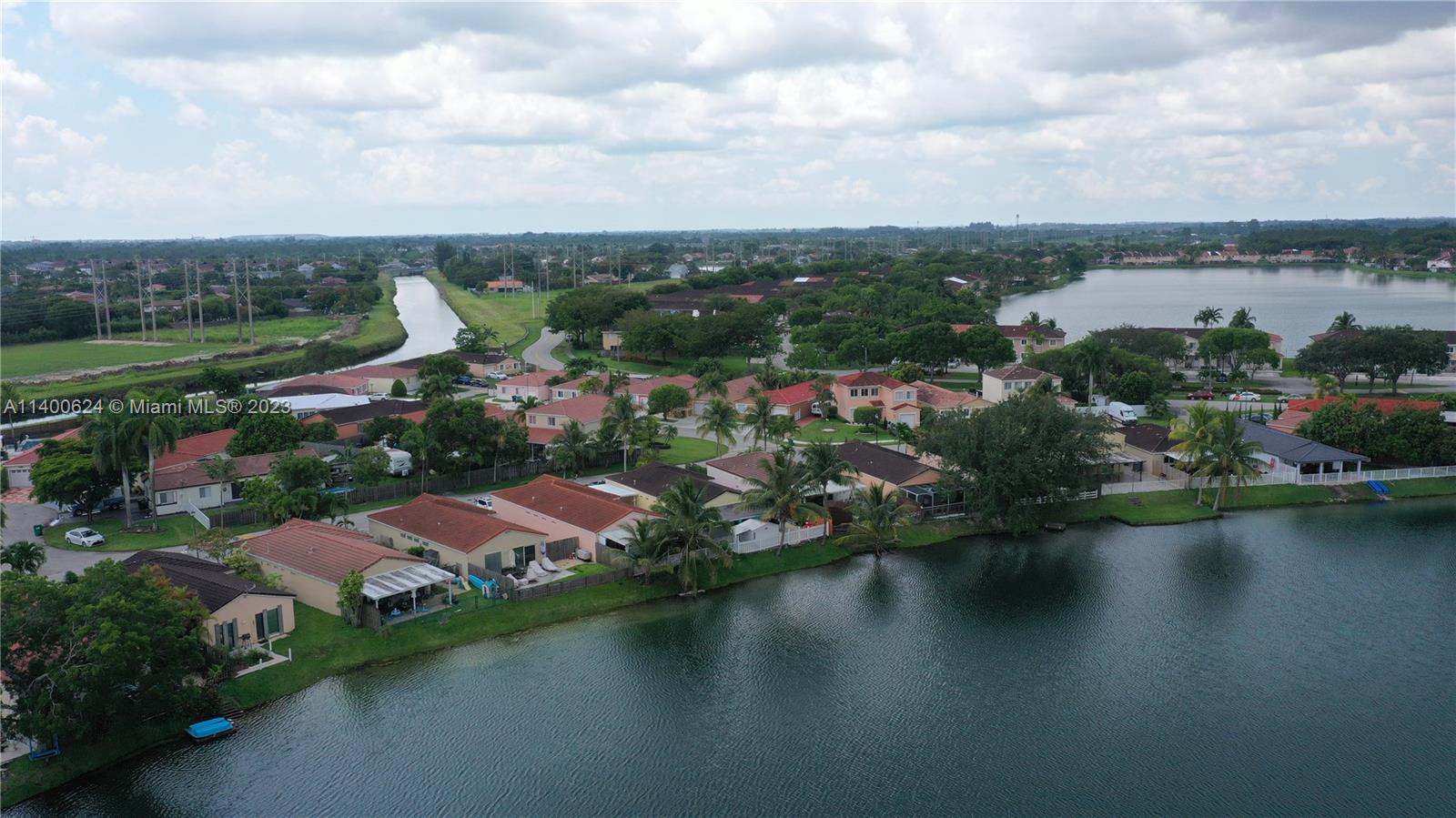 WEITZER SERENA LAKES WEST - Residential
