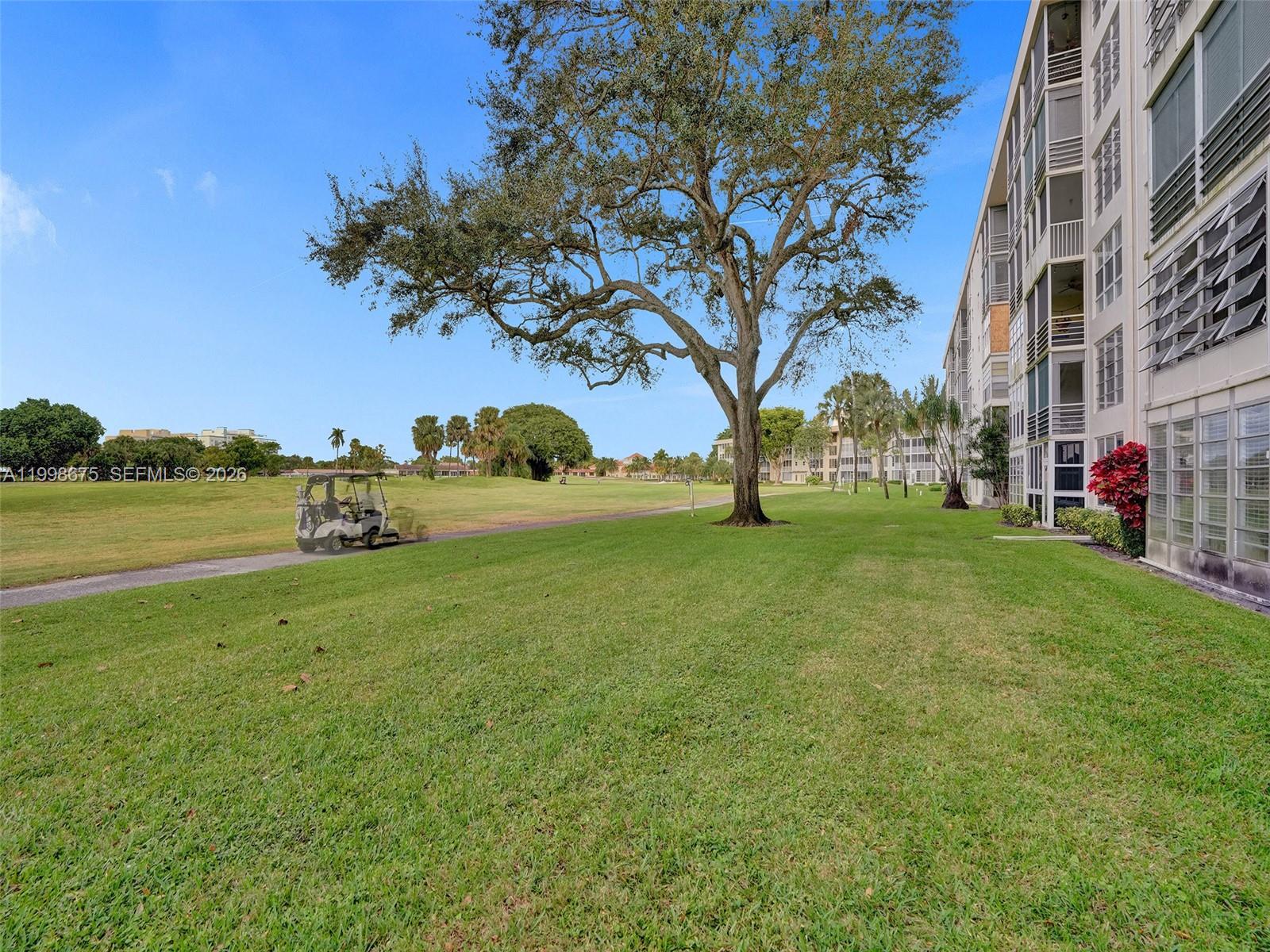 NO 14 PALM-AIRE COUNTRY C - Residential