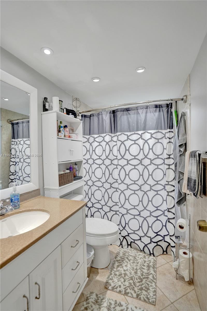 NO 14 PALM-AIRE COUNTRY C - Residential