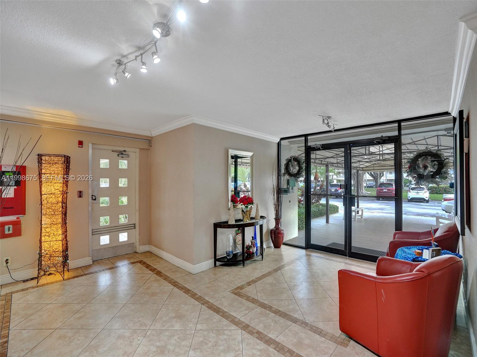 NO 14 PALM-AIRE COUNTRY C - Residential
