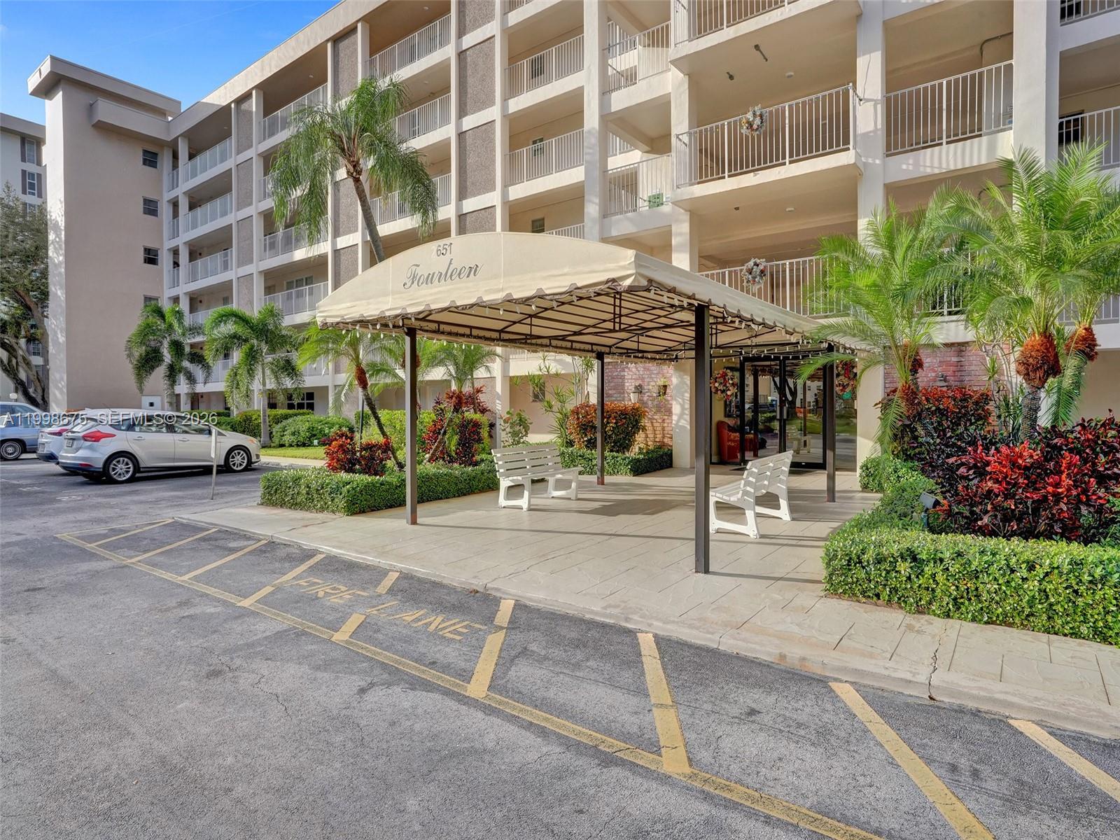 NO 14 PALM-AIRE COUNTRY C - Residential