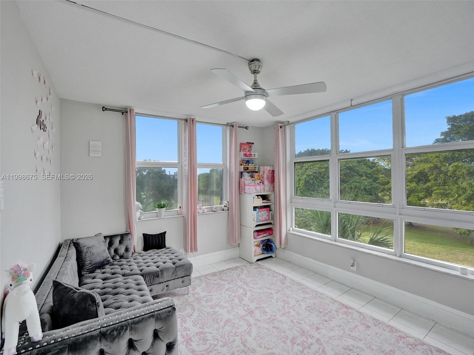 NO 14 PALM-AIRE COUNTRY C - Residential