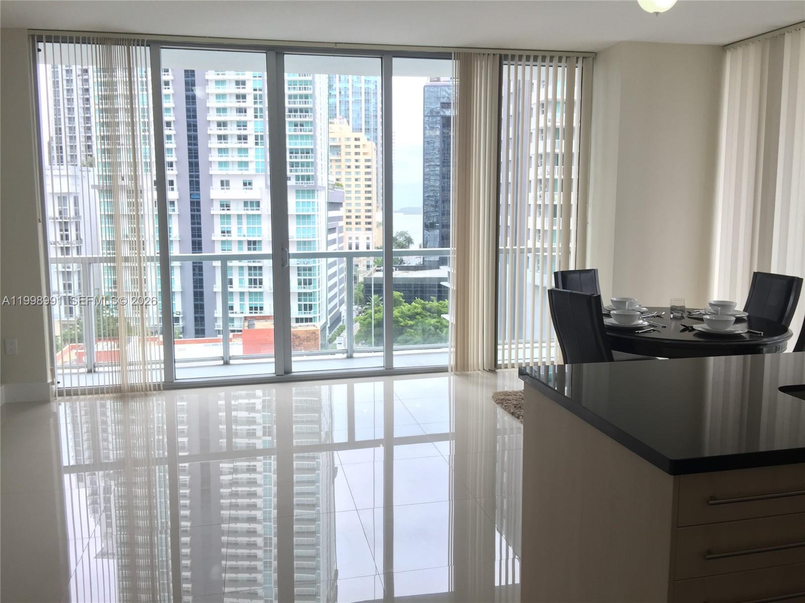 THE AXIS ON BRICKELL COND - Residential