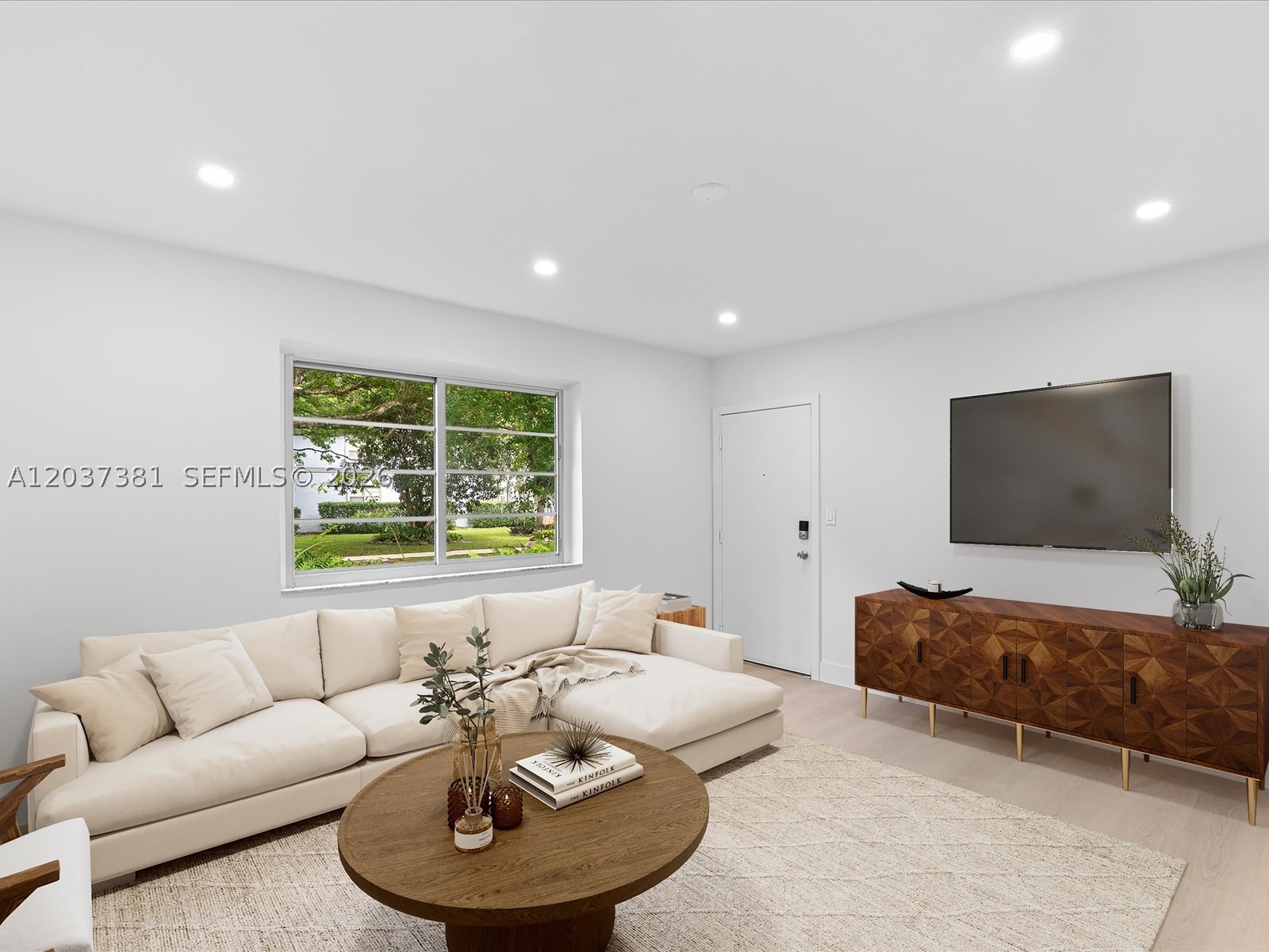 PATHWAYS CONDO - Residential Lease