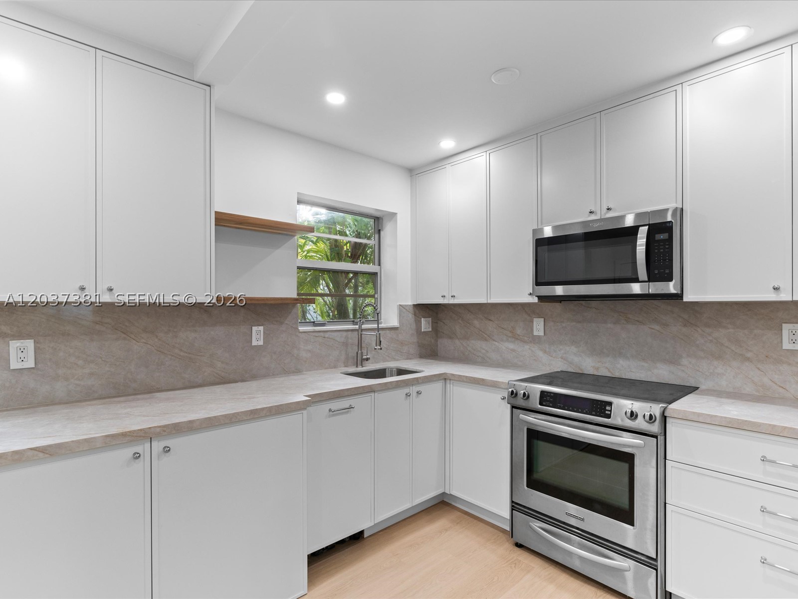 PATHWAYS CONDO - Residential Lease
