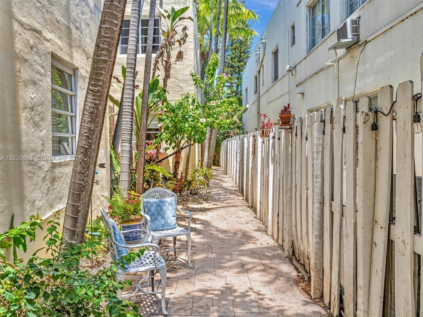 VILLA GATSBY CONDO - Residential Lease