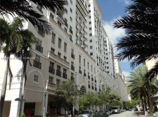 TEN ARAGON CONDO - Residential Lease