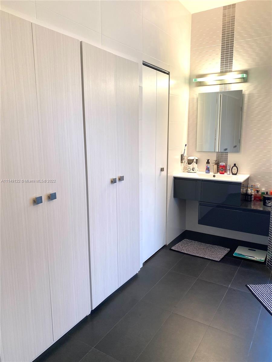 DORAL ISLES ST CROIX - Residential
