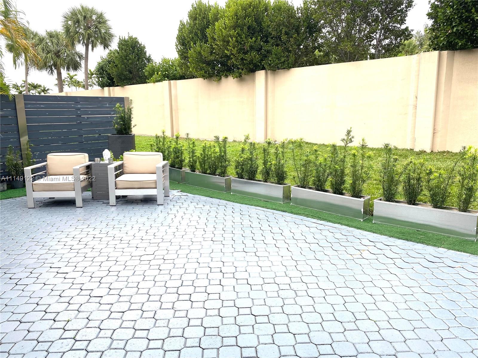 DORAL ISLES ST CROIX - Residential