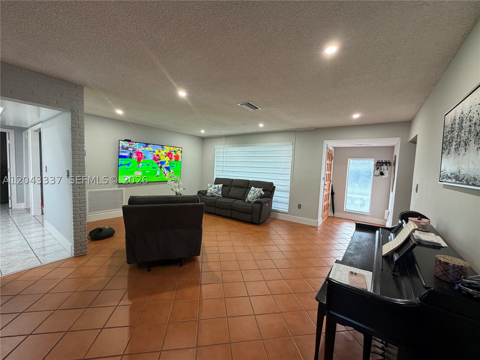 MIRAMAR PARK FOURTH ADD - Residential
