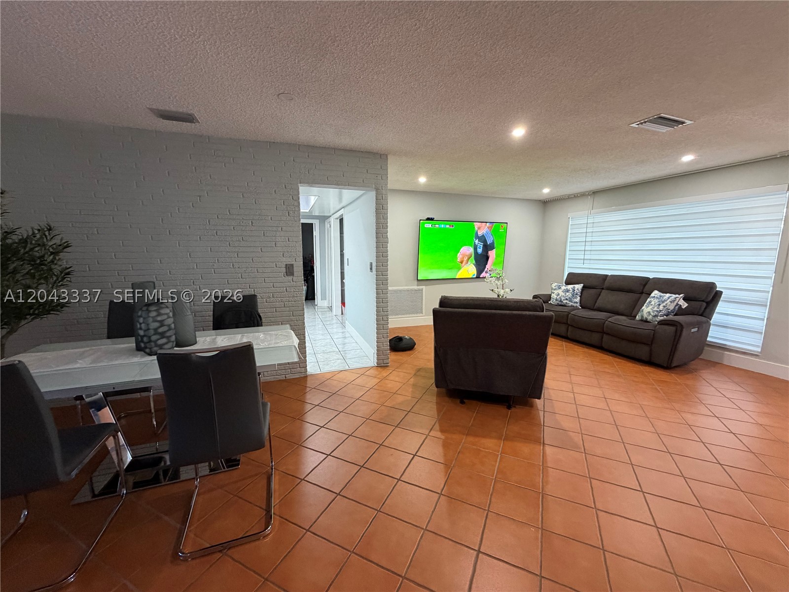 MIRAMAR PARK FOURTH ADD - Residential