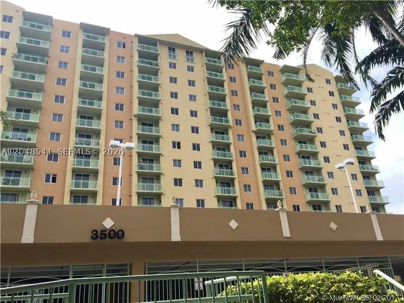 CORAL PLAZA OF MIAMI COND - Residential Lease